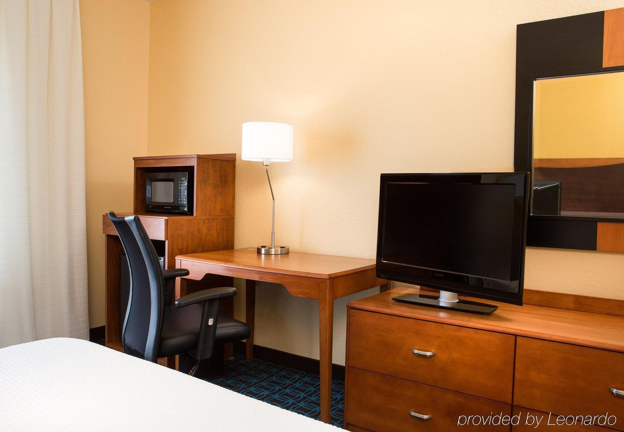 Comfort Inn & Suites Olathe - Kansas City ภายนอก รูปภาพ